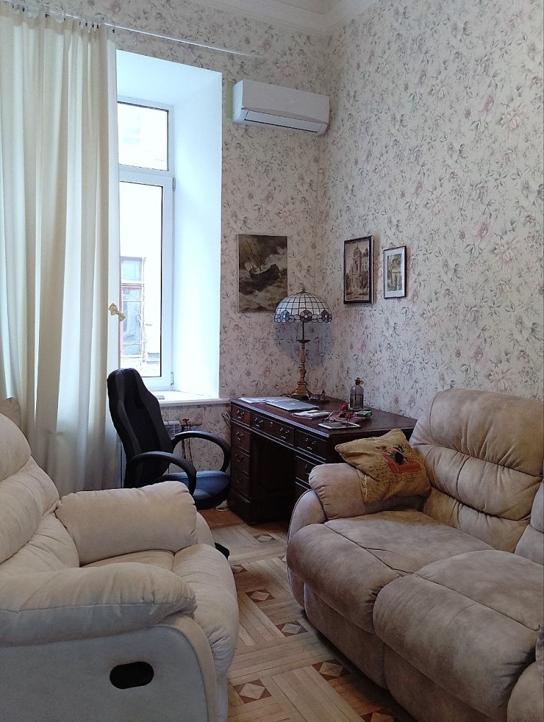 продажа трехкомнатной квартиры номер A-173529 в Приморском районе, фото номер 22